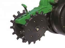 [G-6200-005] [G-6200-005] Greenly, Rueda de cierre de plástico con picos para John Deere